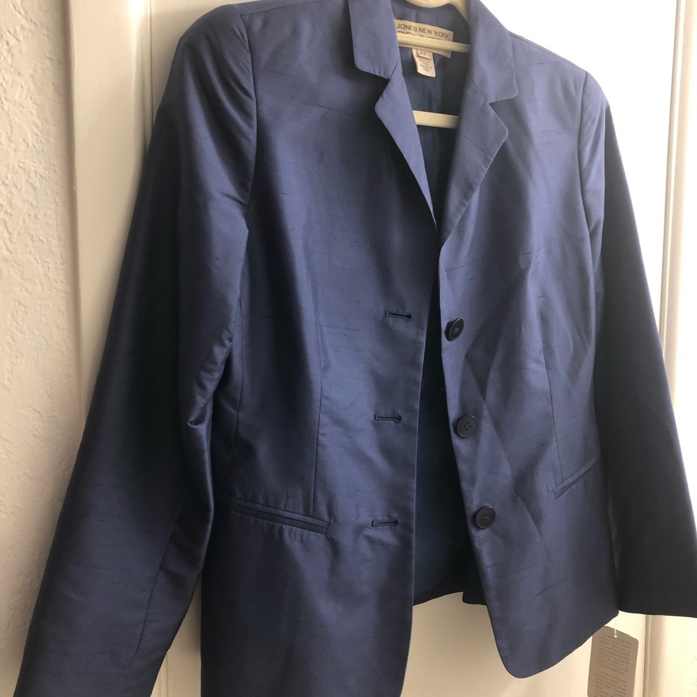 Jones New York silk jacket
